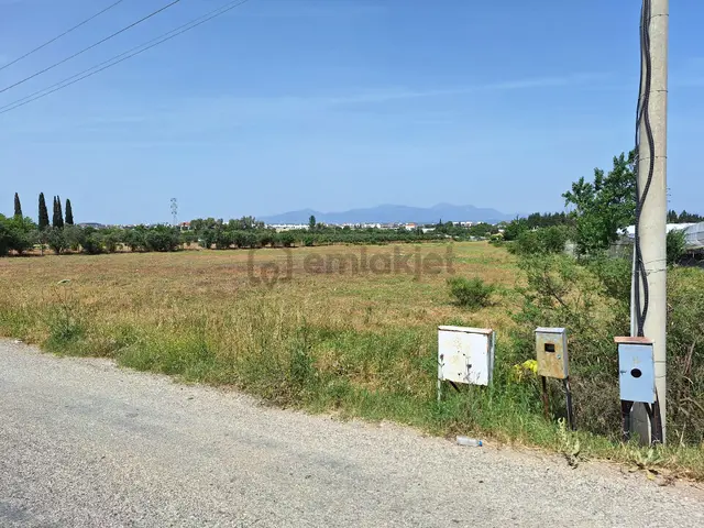 Pırentepe Kume Evler Caddesı 820 Sk Asfalt Yol Üstü 325m2 Yola Cepheli Yerleşim Bölgesi İmar Dibi 3