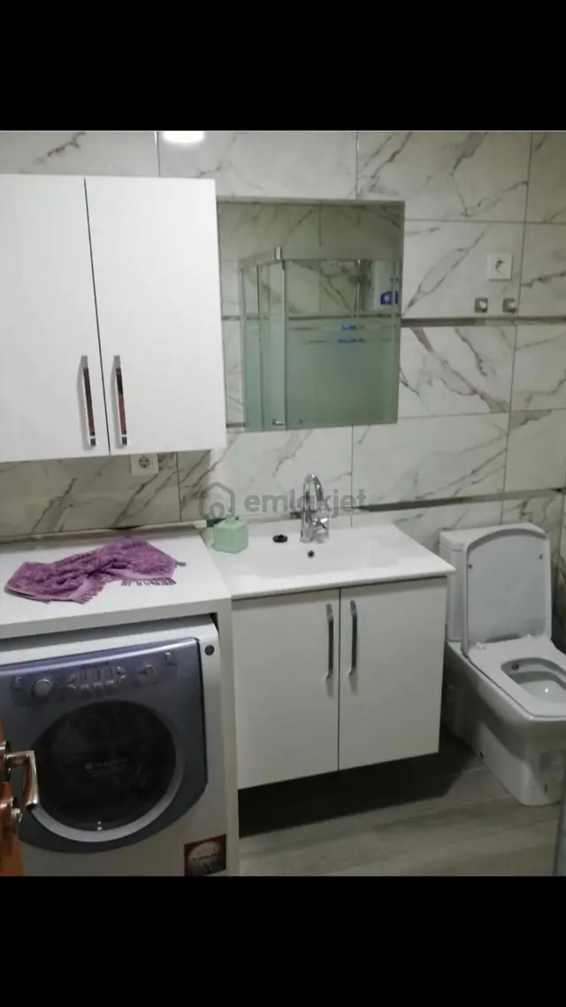 Karşıyaka Demirköprü Günlük Kiralık Apart Ev 3