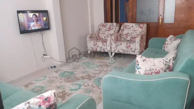 Aysu Konut Emlaktan Full Esyali Doğalgazlı Kiralık 3+1 Ara Kat 3. Kat Daire 4