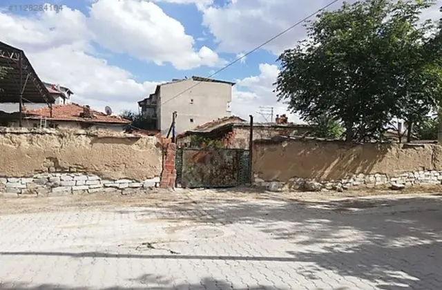 Afyon Tezcan Emlaktan Çobanlar Merkez Köşe Konumlu Arsa (fiyat Düştü) 3