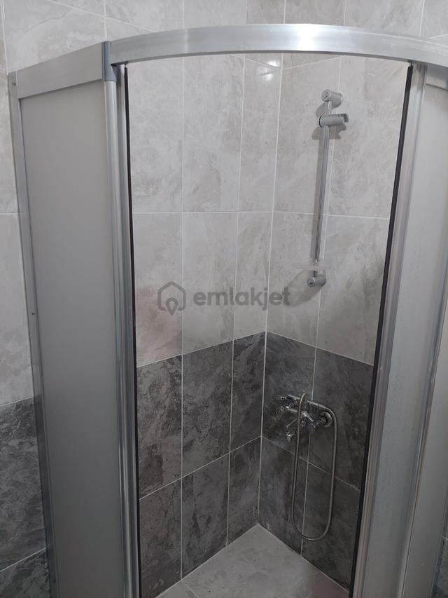 Eyüpsultan İslambeyde Satılık 2+1 80 M2 Bahçekatı Daire 5