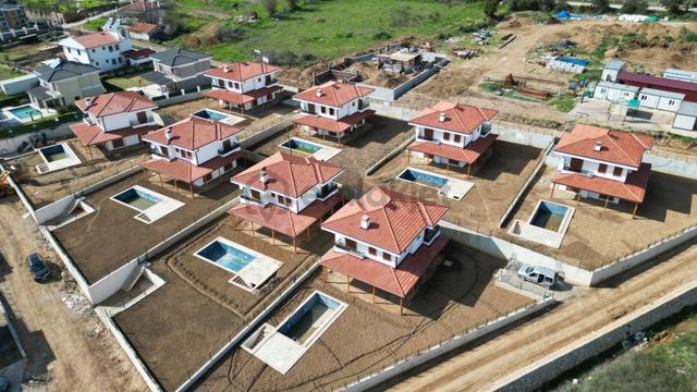 Marmarise 20 Km Mesafede Doğa İçinde Harika Villalar 1