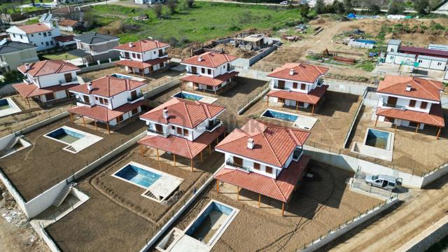 Marmarise 20 Km Mesafede Doğa İçinde Harika Villalar 5