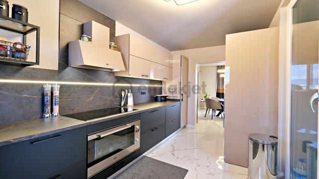 Alanya Mahmutlar Mah.full Eşyalı Satılık 3+1 Villa 3