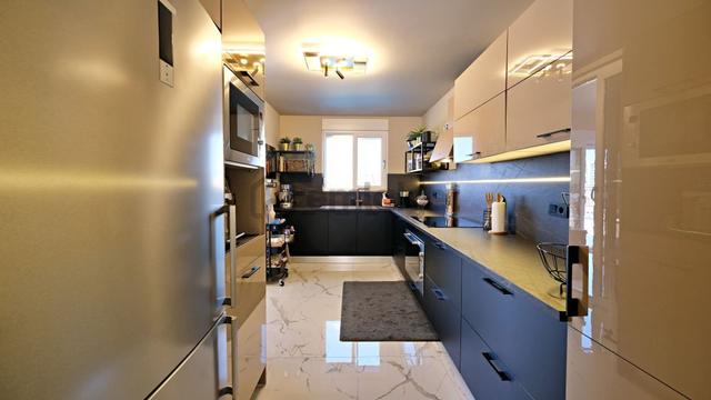 Alanya Mahmutlar Mah.full Eşyalı Satılık 3+1 Villa 4