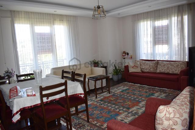 Büyükçekmece Atatürk Mah Lüks Butik Sitede Arakat 2+1 Satılık Daire 2