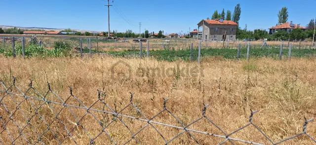 Şakikaraağaçta Şehir Merkezine Yürüyüş Mesafesinde Satılık Arsa 2