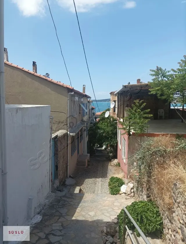 Ayvalık Sakarya Mahalesinde Deniz Manzaralı Satılık Müstakil Ev 4