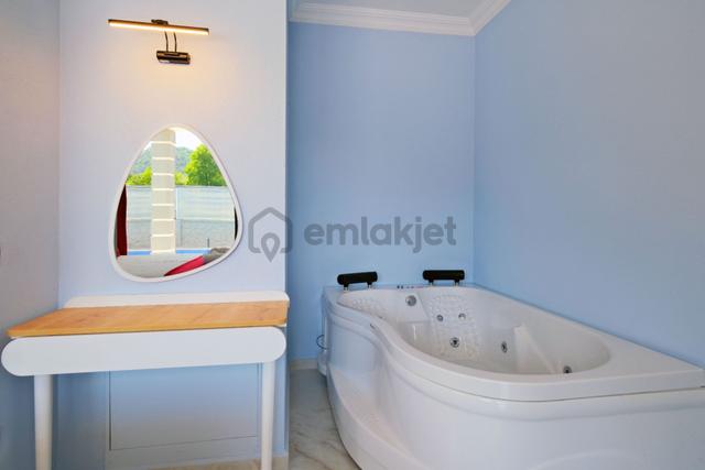 Fethiye İnlice'de Jakuzili Kiralık 2+1 Havuzlu Villa 5