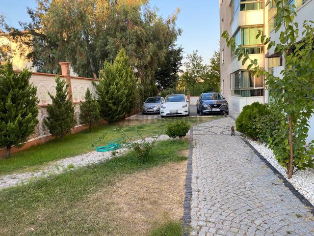 Koyuncu Group Tan Gaziemirde Site İçinde Geniş Ferah Satılık 4+1 Daire 5