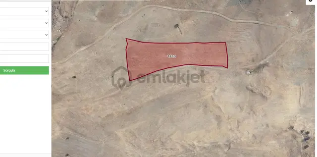 Sahibinden Van Gürpınar Dikbıyık Köyünde Satılık 10 Dönüm Tarla 1