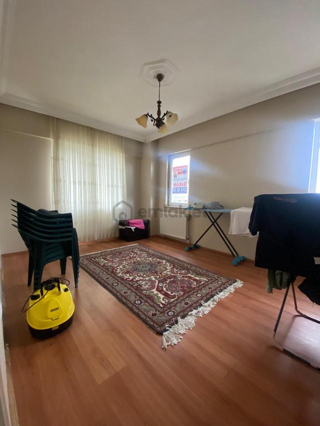 Muhteşem Konumda Fırsat Daire!!!!! Remax Ay Nagehan Gülçeler... 3