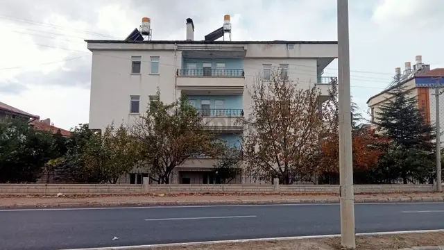 Şarkışla Hsk Rönesans Emlak^tan Esentepede Satılık Komple Bina 2