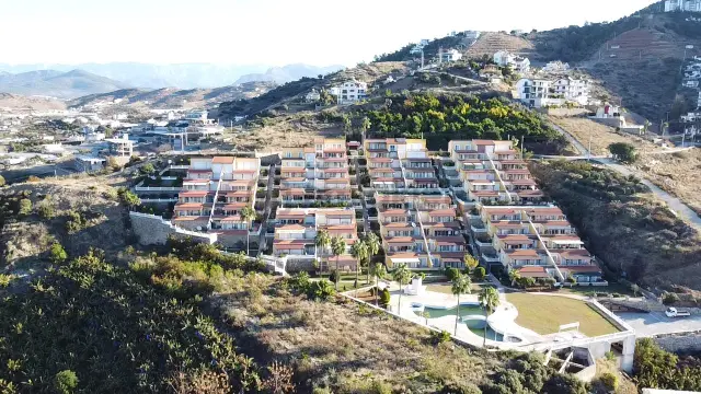 Gazipaşa Koru Mah.deniz Manzaralı Eşyalı Satılık 2+1 Daire 3