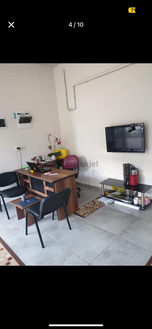 Özalper Mahallesi Yüzük Caddesi 17metre Kiralık Dükkan 4