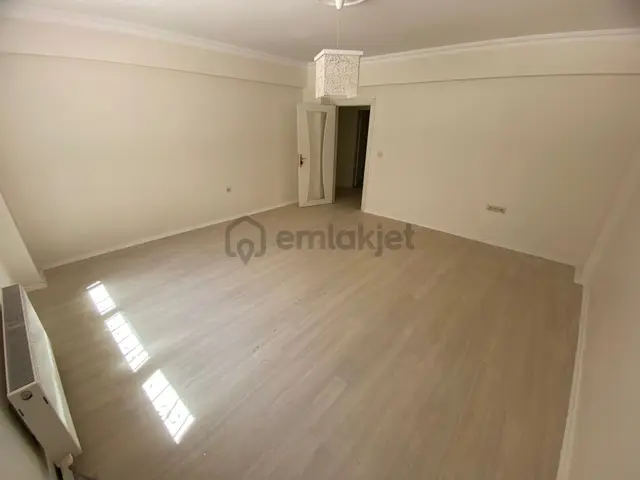Gültepe Mh Süper Konum 125m² İskanlı 3+1 Fırsat Daire Bk-25 2