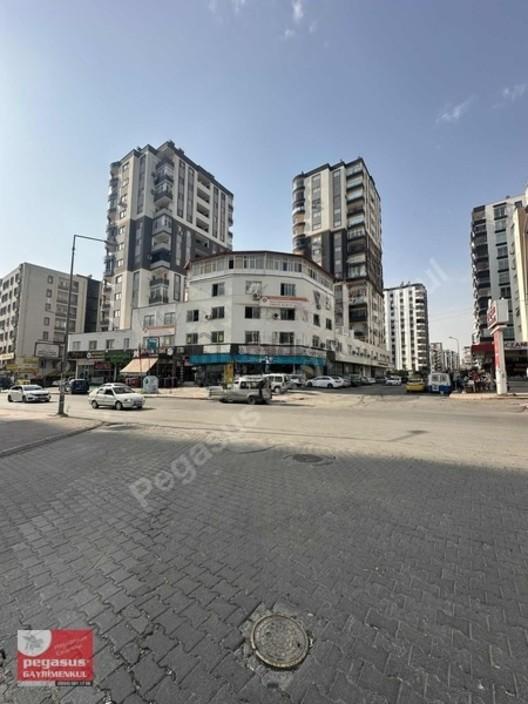 Pegasus'tan Pınar Mh Cadde Üzerinde Asma Kat 1