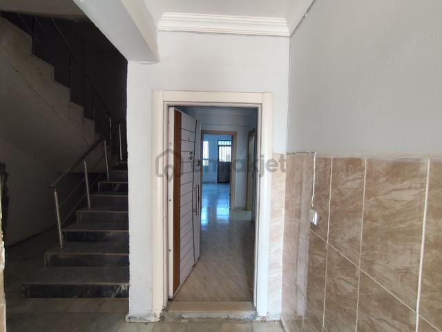 Kuruluş Gayrimenkulden Devteysti Millet Bahçesi Arkası Satılık 2+1 Giriş Kat 5