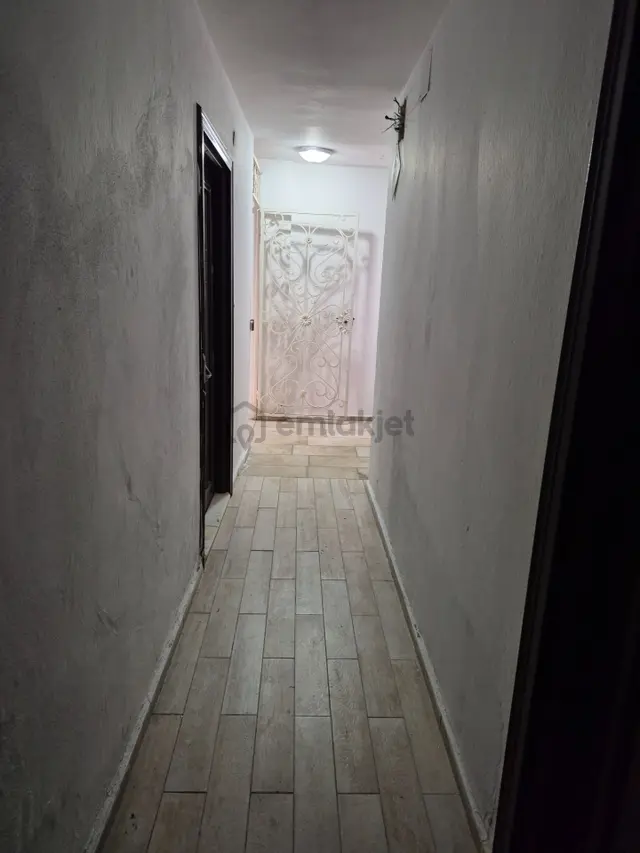 Turgutreis Merkezde Satılık 2+1 Orta Kat Daire 4