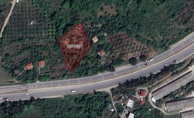 Dürdane Köyünde Satılık 3500 M2 Yatırımlık Tarla