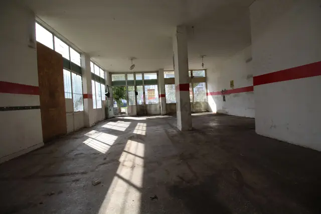 Aksaray Pınar Mahallesi'nde Ana Caddede Kiralık 80 M² Dükkan 3