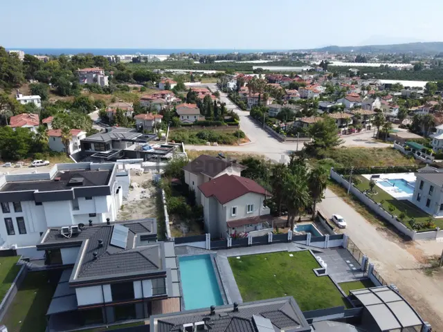 Kemer Kiriş Doğa Manzaralı Satılık Müstakil 4+1 Villa 2