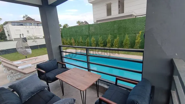 Belek Villam'dan Günlük Kiralık Lüks Havuzlu Villa 4