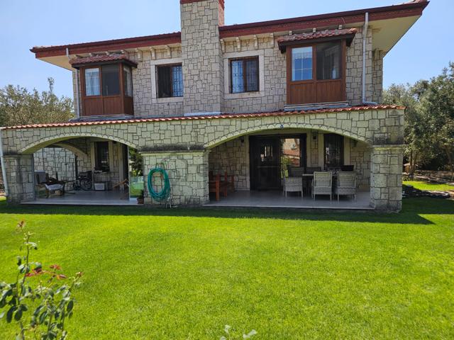Alaçatı Orjinal Taş Ev 1