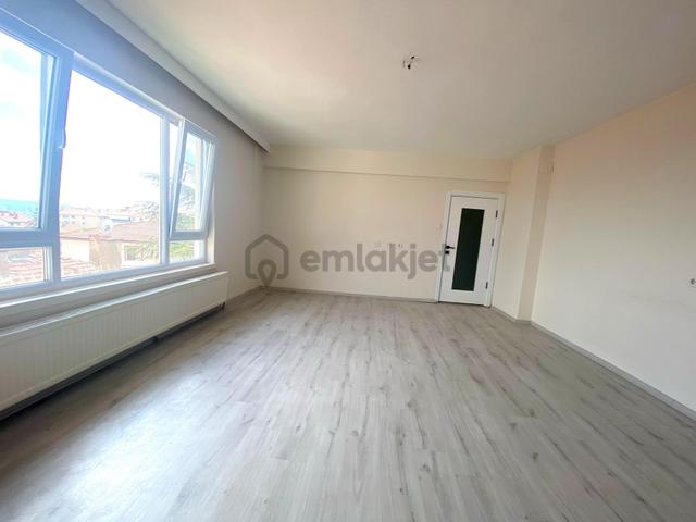 Keçiören İncirli Mh.full Şehir Manzaralı Full Yapılı Katta Bağımsız 3+1 Daire 4