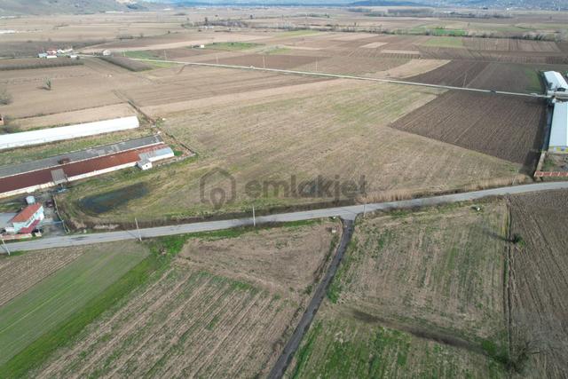 Asfalta Cepheli %40 Ticari + Konut İmarlı 7.373 M2 Mükemmel Konumda Arsa 5