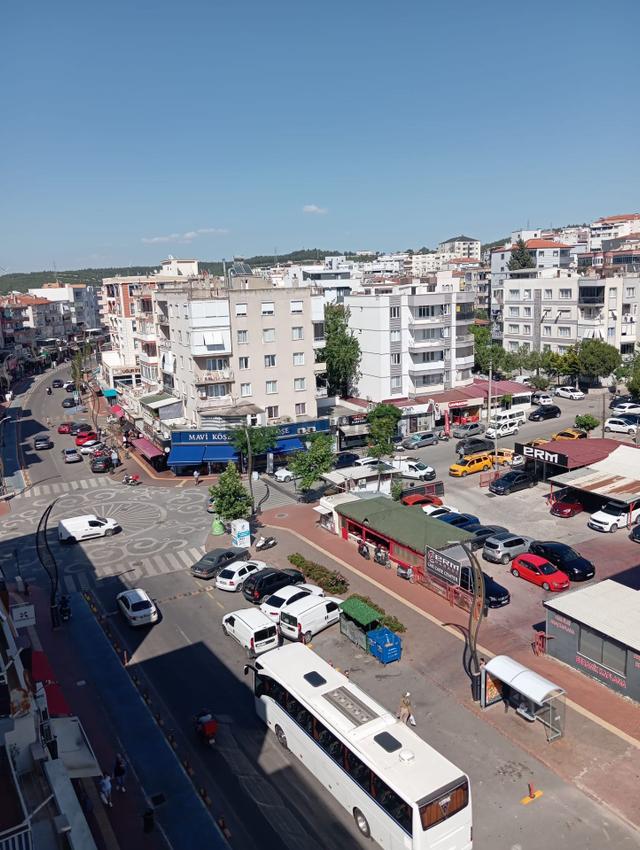 Onyıl Gayrimenkul Aliağa Atatürk Mah.istiklal Cad.çarşı Merkez 3+1 Satılık Daire 4