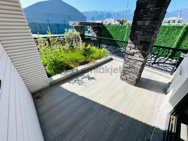 Yenimahalle De Şömineli Ve Dağ Manzaralı 4+1 Sıfır Lüx Satılık Triblex Villa 4