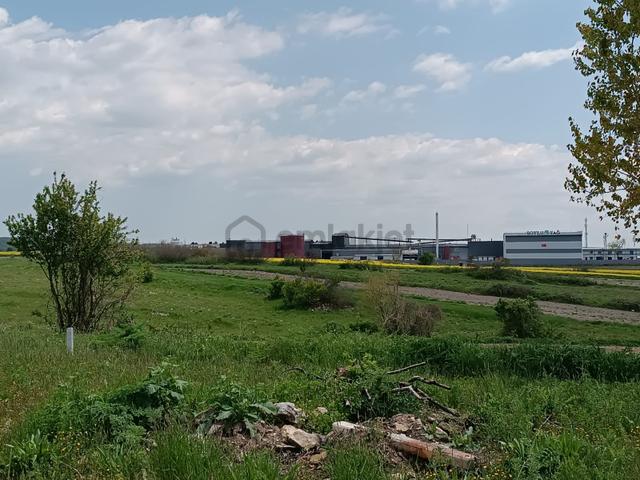 Vize Saray İstanbul Yolu Üzerinde Satılık 563 M2 Tarla 1