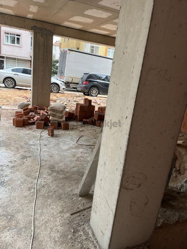 Projeden Ağustos Sonu Teslim 50m2 Caddeye Parelel Dükkan 4
