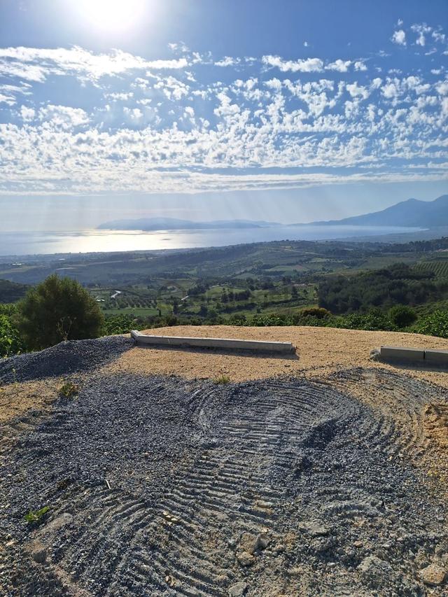 Satılık Tarla-samos Ve Kuşadası Manzaralı 55 M² Yola Cepheli Yaylaköy-kuşadası 2