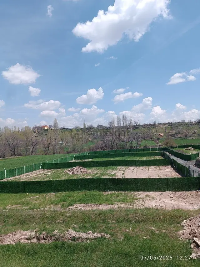 İldem E 5 Km Yakın Geniş Bahçeler 3