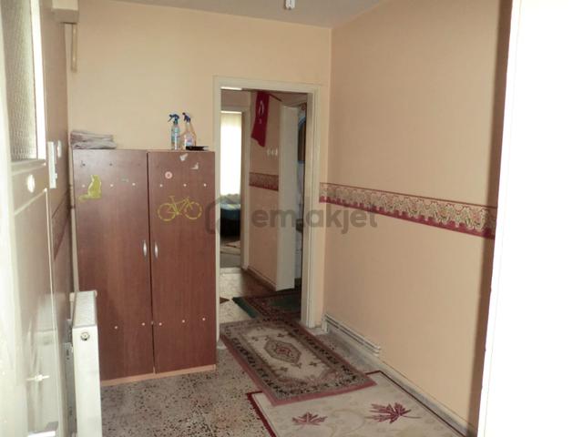 Hasan Basri Çantay Mahallesinde 2+1 Kiralık Ev 5