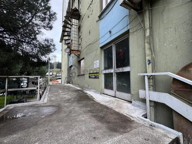 Trabzon Sanayi Mahallesi Fatih Sanayi Sitesinde 4.kat Kiralık Ofis 2
