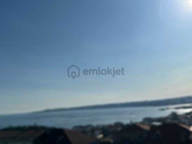 Büyükçekmece Atatürk Mah Sıfır Sitede Deniz Manzaralı Lüx 4+2 Dubleks 4
