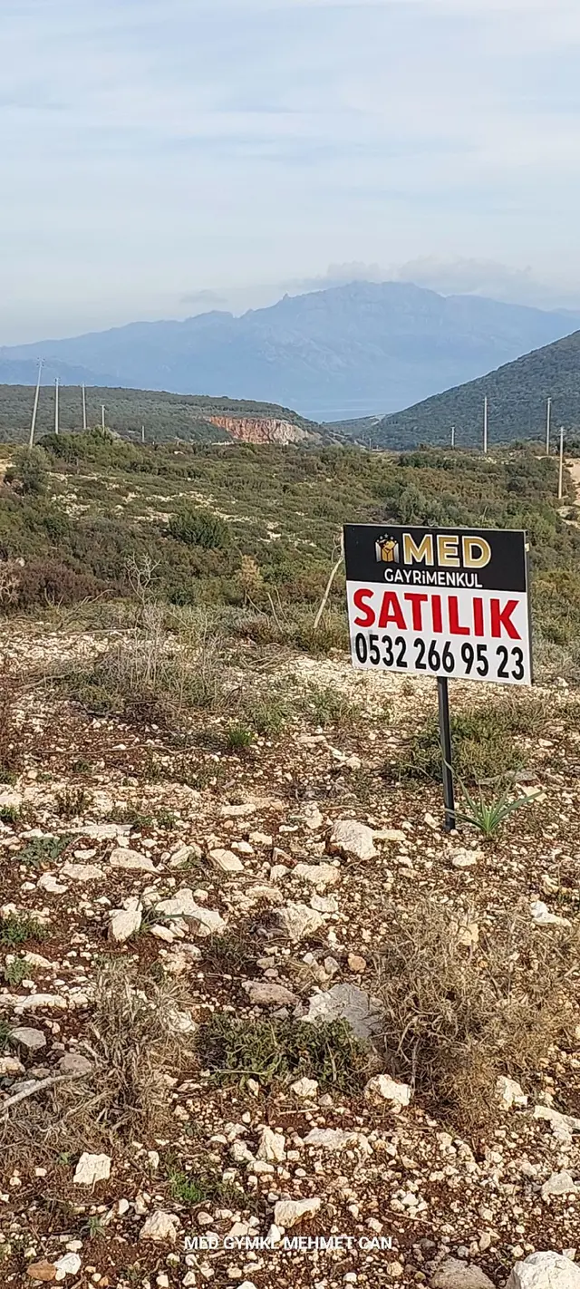 Full Göl Manzaralı Arsa 2