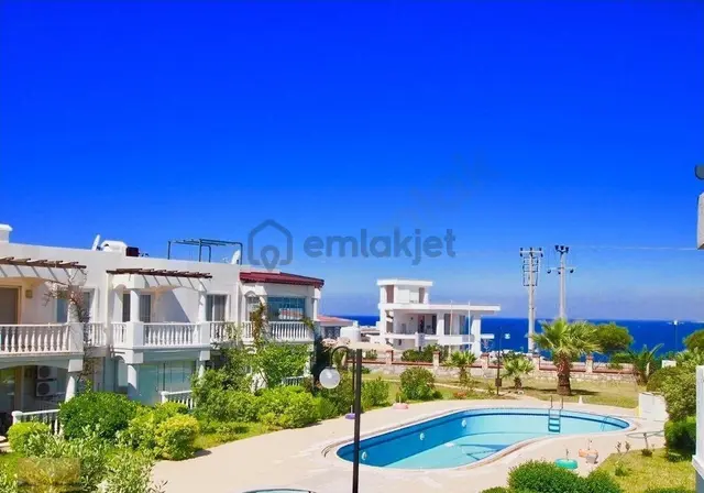 Satılık Daire Denize Yakın Plajlı Sitede Manzaralı Satılık Ev 1