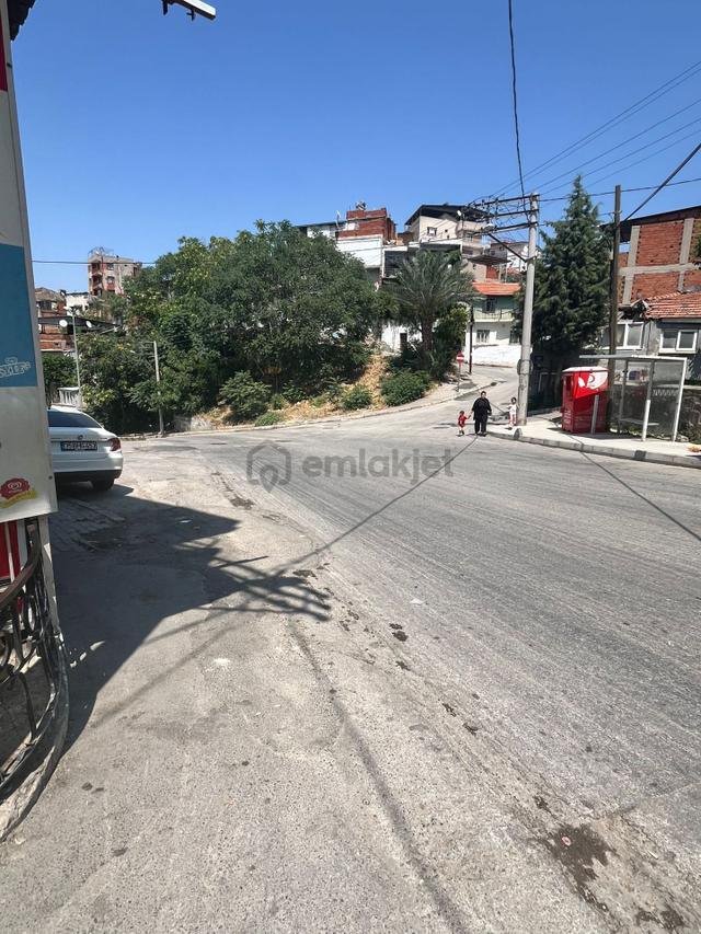 Acil Konak Ferahlı Mahde Ana Yol Üstünde 180m2 İçersinde 2 Ev 1 Dükkanlı Komple Satılık Müstakil Ev 5