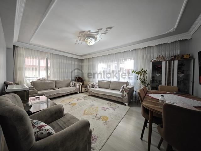 Başak'ta Sağlık Ocağı Yakını Asansörlü Full Yapılı 3+1 Ara Kat Satılık Daire !! 2