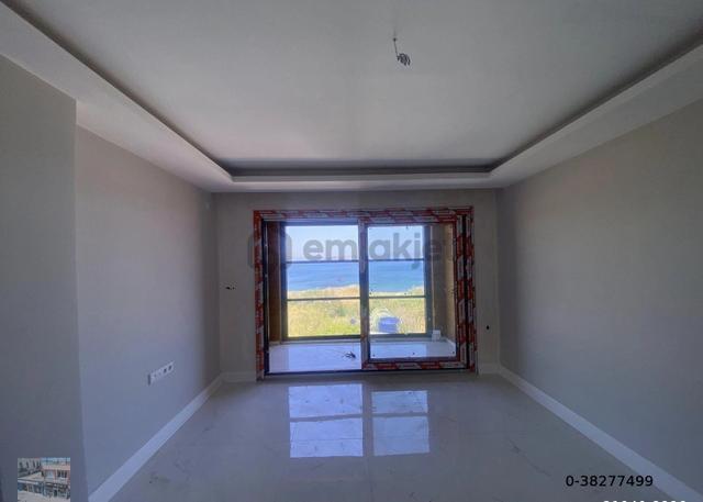 Balıkesir Ayvalık Ta Satılık 1+1 Daireler.denize Sıfır. 4