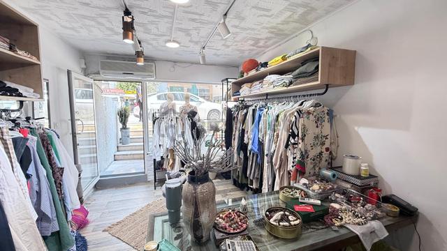 Göztepe Mithatpaşa Caddesi'nde Kiracılı Satılık Dükkan 5