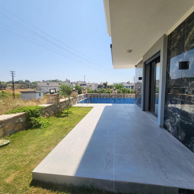 Didim Hisar Mahallesinde Tam Müstakil Takasa Açık Akıllı Villa 4