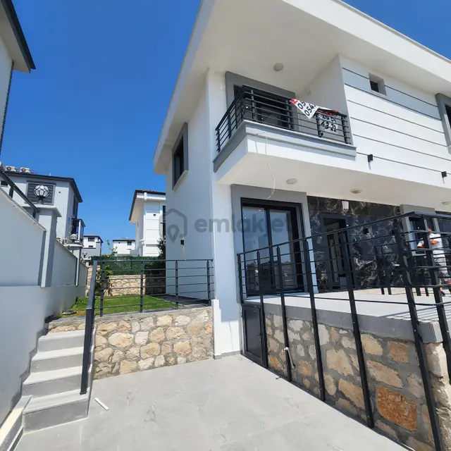 Didim Hisar Mahallesinde Tam Müstakil Takasa Açık Akıllı Villa 3