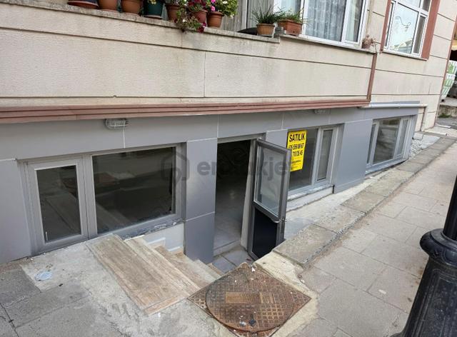 Kamu Kurum Ve Kuruluşların Olduğu Cadde Üzerinde Satılık Dükkan 5