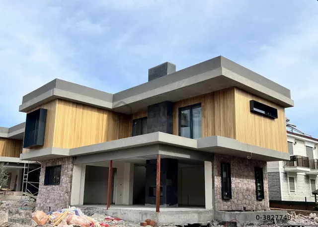 Balıkesir Ayvalık Camlık Ta Satılık Muhtesem Villa. 4