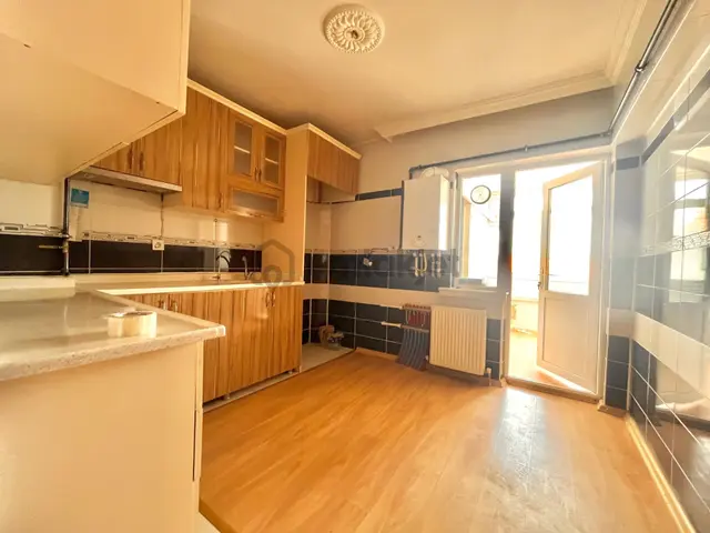 Ankara Kazançtan Full Yapılı Site İçerinde Salon Bağımsız Kilerli 3+1 Kiralık Daire 5